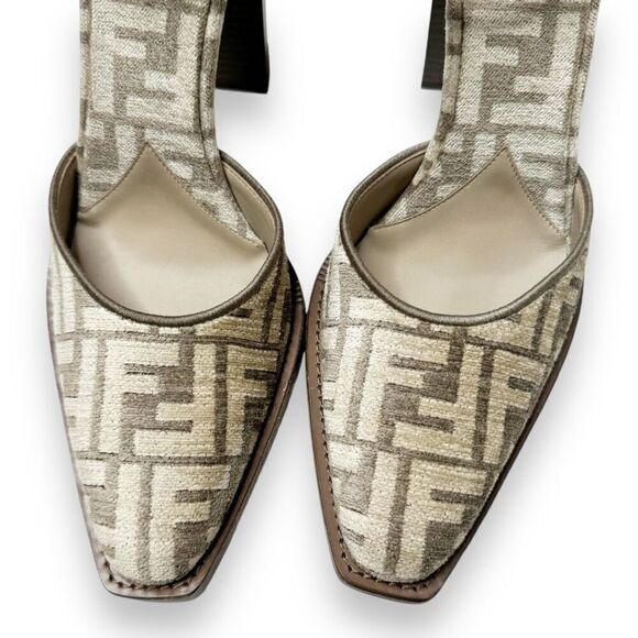 Fendi Monogram Jacquard FF-Logo Print Pointed Toe Ankle Strap High Heel Size 41 - Picture 12 of 13